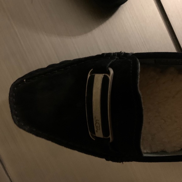UGG  Black Suede Loafers size 9 - Picture 4 of 4